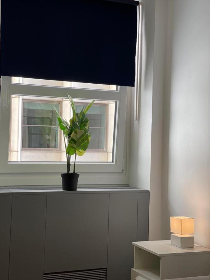 Miniestudios Plaza De Espana Apartment Madrid
