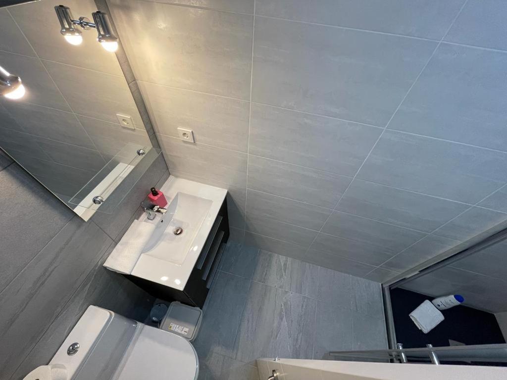 Apartament Miniestudios Plaza De Espana *